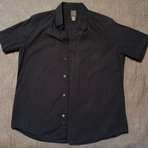 H&M slim fit button down